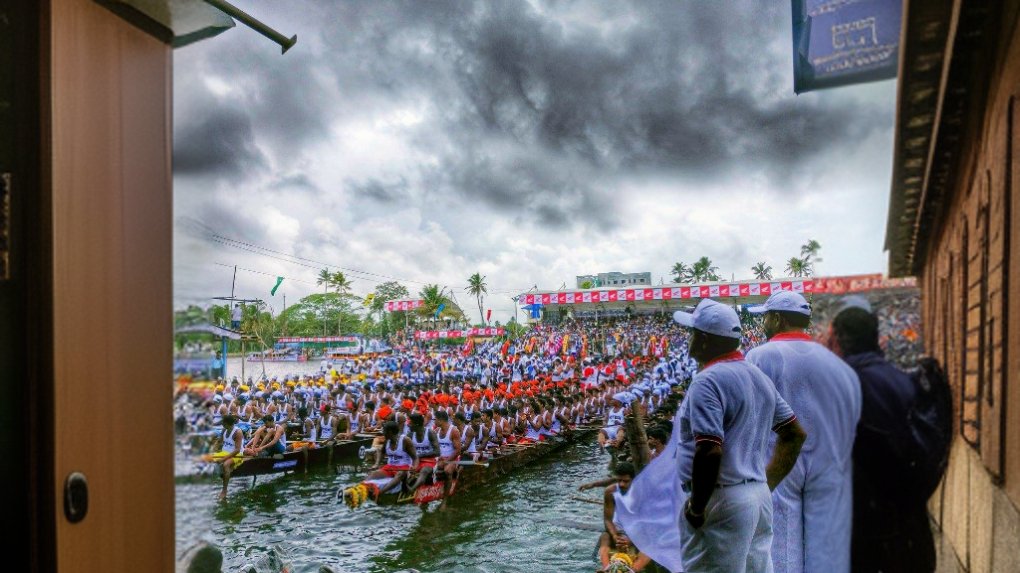 Alleppey: Embracing Tradition through Boat Racing and Cultural Celebrations. - Go Houseboat