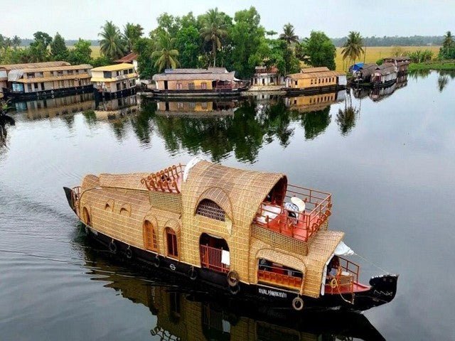 Traditional Houseboats in Alleppey Kerala - Go Houseboat